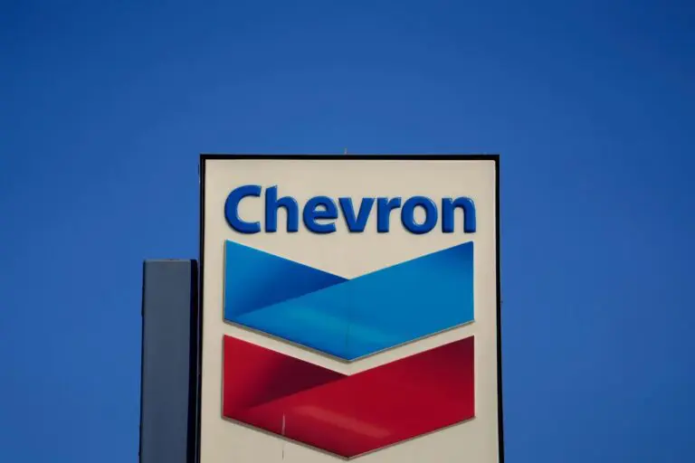 Los documentos de Chevron refieren que sus empresas en la nación suramericana debían 8.100 millones de bolívares al Servicio Nacional Integrado de Administración Aduanera y Tributaria. Foto: Bloomberg.