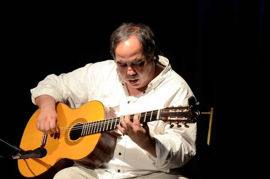 Aquiles Báez: la guitarra que revolucionó el folclore