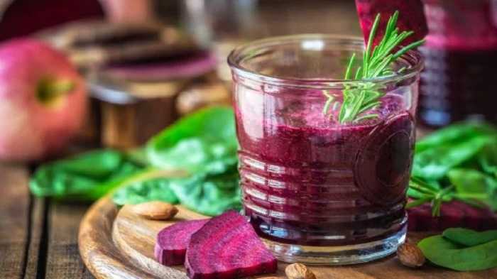 Jugo de remolacha con manzana