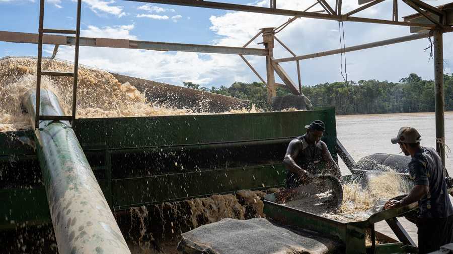 La vida de las mujeres en las minas de oro