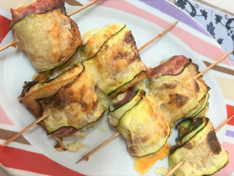 Brochetas de calabacín con jamón: sabrosa receta para la familia