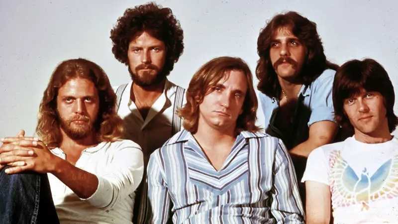 Hotel California, canción o advertencia