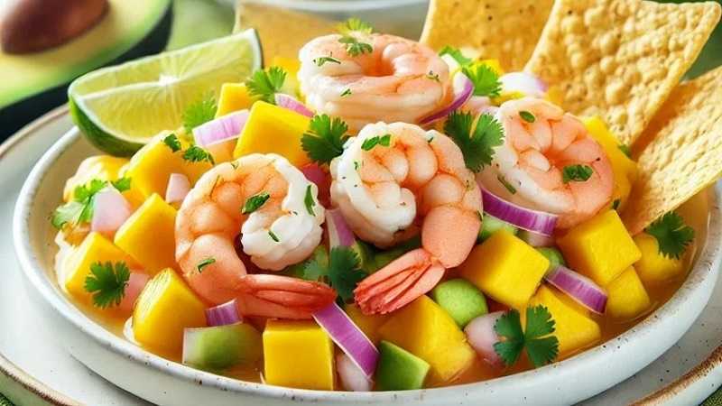 Ceviche de pescado con mango