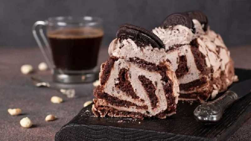Helado de café con trozos de brownie