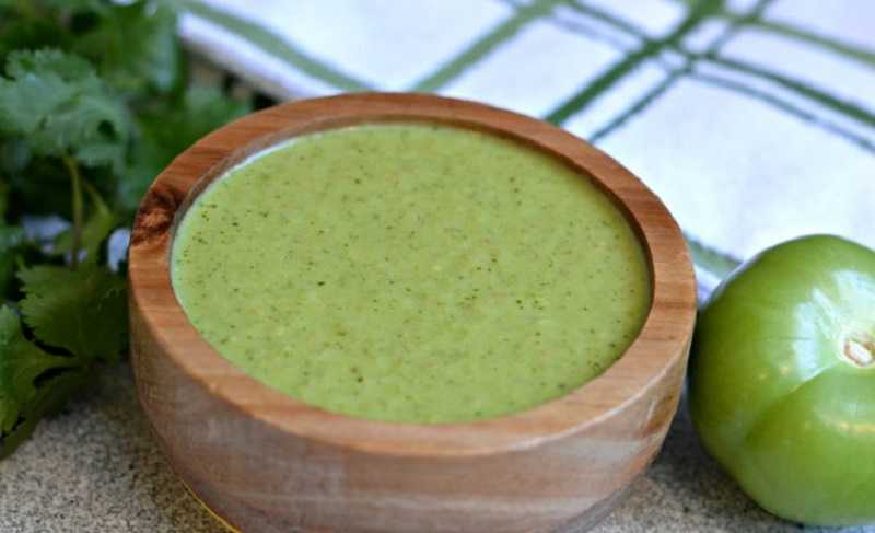 Salsa verde taquera: prepara esta sabrosa receta sin aguacate