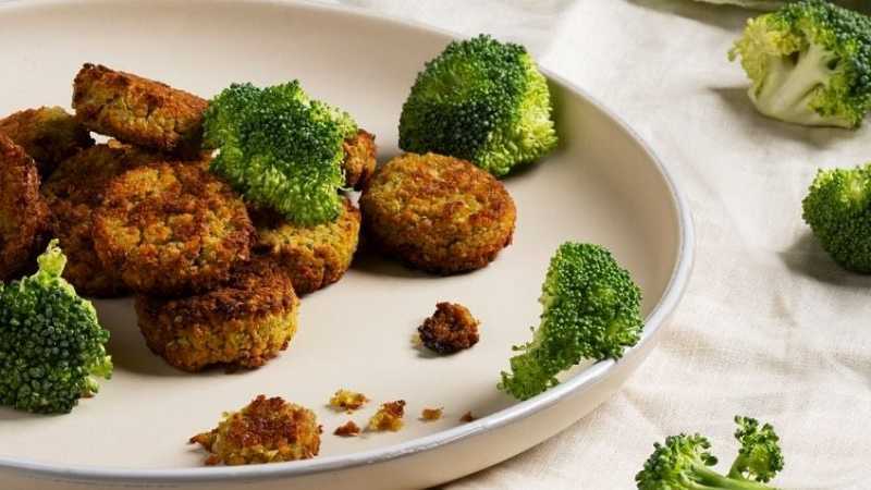 Tortitas de brócoli con queso