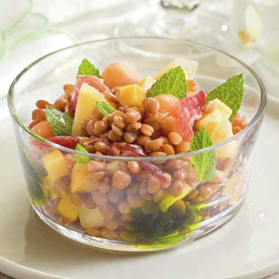 Ensalada de lentejas con mango para una deliciosa cena