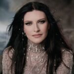 Mi historia entre tus dedos letra versiones Laura Pausini versión