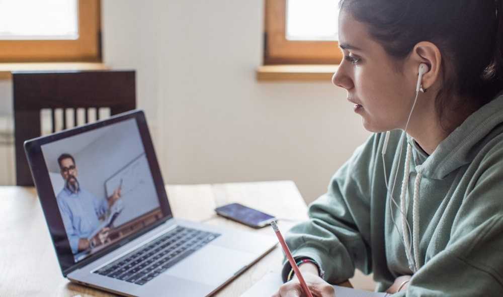 ¿Cómo aprender mejor online?