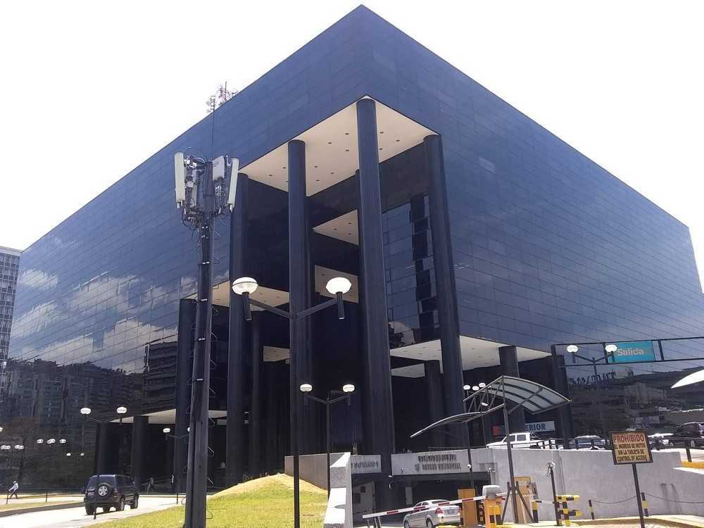 El Cubo Negro de Caracas