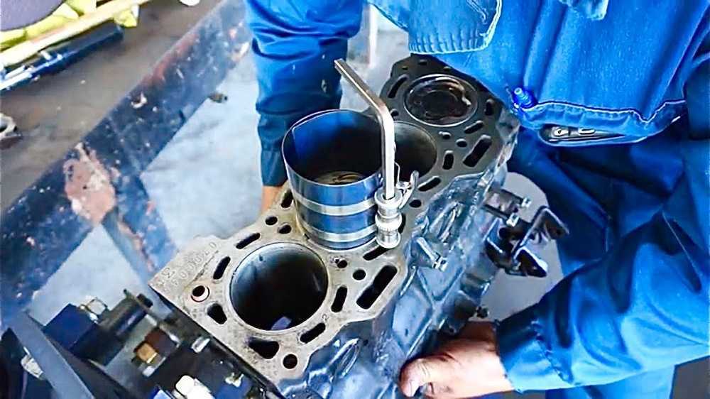 La creación del pistón de aluminio: Gigantes de los motores