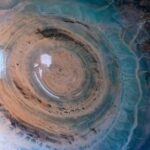 "Ojo en medio del desierto"