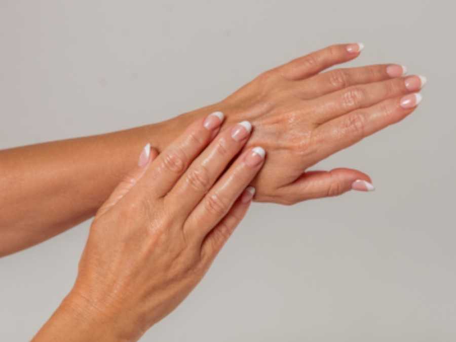 Rejuvenece tu piel y tus manos