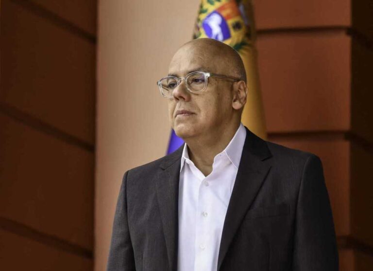 Jorge Rodríguez: "Se cometió un error que debe ser enmendado"