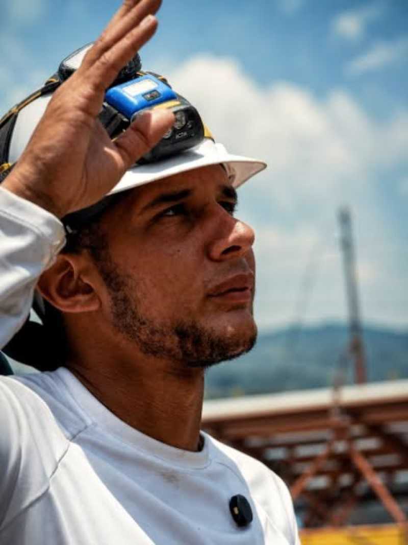 24 días después: Héroes anónimos de La Guaira